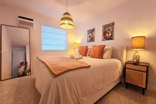 651 SW 3rd St, Miami, FL 33130 - Photo 13