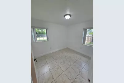10500 SW 30th St, Miami, FL 33165 - Photo 23