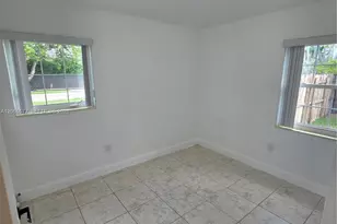 10500 SW 30th St, Miami, FL 33165 - Photo 23