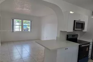 10500 SW 30th St, Miami, FL 33165 - Photo 3