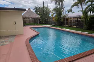10500 SW 30th St, Miami, FL 33165 - Photo 39
