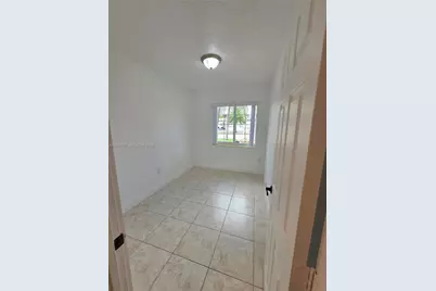 10500 SW 30th St, Miami, FL 33165 - Photo 21