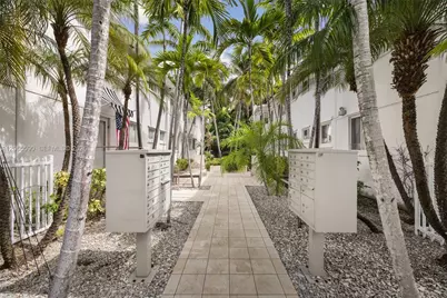 741 6th St #202-W, Miami Beach, FL 33139 - Photo 13