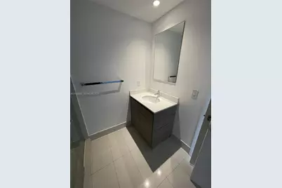 121 NE 34th St #1810, Miami, FL 33137 - Photo 7