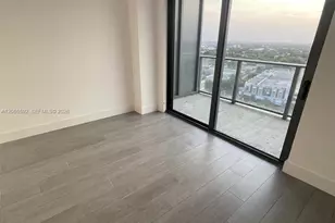 121 NE 34th St, Miami, FL 33137 - Photo 5