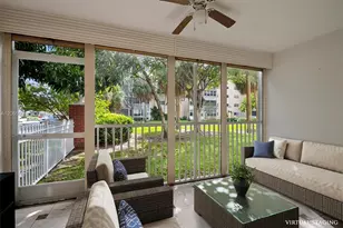 619 NE 14th Ave, Hallandale Beach, FL 33009 - Photo 5