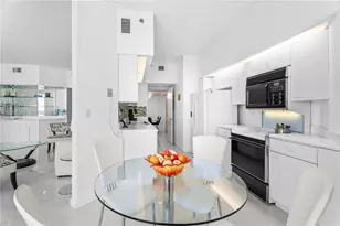 16485 Collins Ave, Sunny Isles Beach, FL 33160 - Photo 5