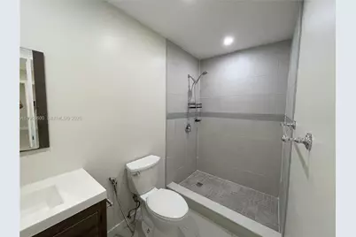 1447 Towhee St, Homestead, FL 33035 - Photo 5