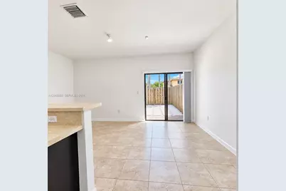 413 SE 32nd Ter #413, Homestead, FL 33033 - Photo 3