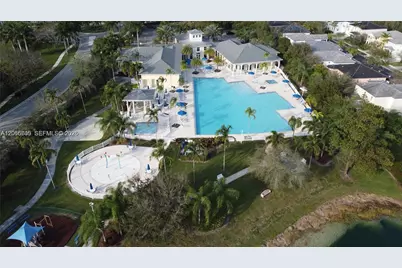 2733 NE 3rd Ct #103, Homestead, FL 33033 - Photo 17