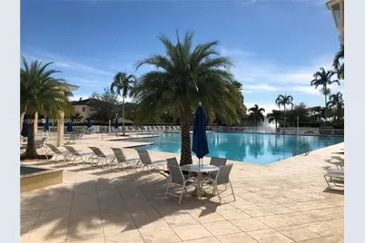 2733 NE 3rd Ct #103, Homestead, FL 33033 - Photo 19