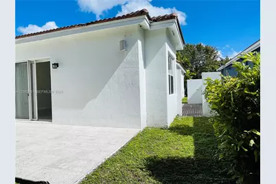 18162 NW 91st Ct #18162, Hialeah, FL 33018 - Photo 23