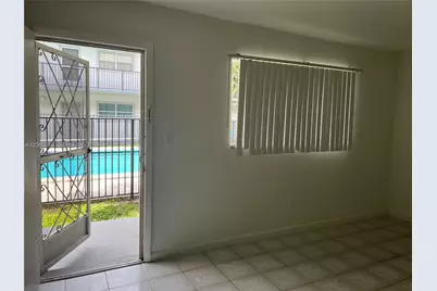 16215 NE 18th Ct #111, North Miami Beach, FL 33162 - Photo 17