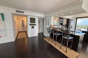 2843 S Bayshore Dr, Miami, FL 33133 - Photo 9