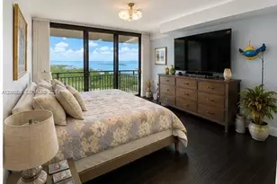 2843 S Bayshore Dr, Miami, FL 33133 - Photo 15