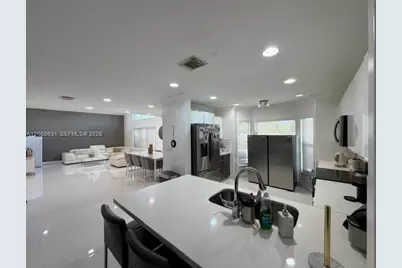 4959 SW 33rd Way, Hollywood, FL 33312 - Photo 15