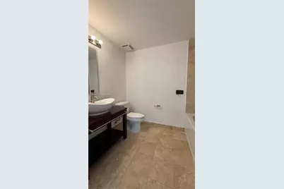 350 S Miami Ave #302, Miami, FL 33130 - Photo 15