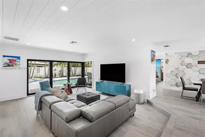 2153 Imperial Point Dr, Fort Lauderdale, FL 33308 - Photo 9