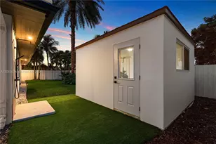 2153 Imperial Point Dr, Fort Lauderdale, FL 33308 - Photo 49