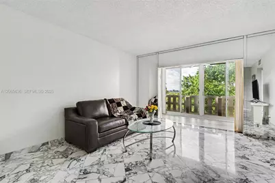 4330 Hillcrest Dr #405, Hollywood, FL 33021 - Photo 7