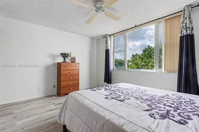 4330 Hillcrest Dr #405, Hollywood, FL 33021 - Photo 25