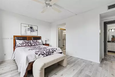 4330 Hillcrest Dr #405, Hollywood, FL 33021 - Photo 23