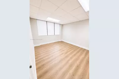 825 Brickell Bay Dr #1751, Miami, FL 33131 - Photo 3