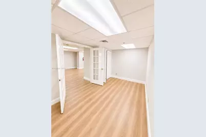 825 Brickell Bay Dr #1751, Miami, FL 33131 - Photo 5