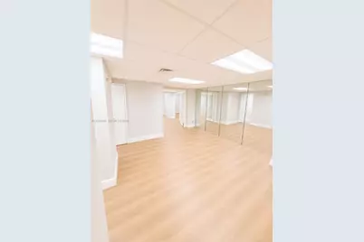 825 Brickell Bay Dr #1751, Miami, FL 33131 - Photo 9