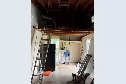 10860 NE 11th Ave, Miami, FL 33161 - Photo 29