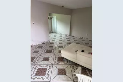 10860 NE 11th Ave, Miami, FL 33161 - Photo 45