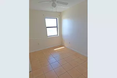 [Address not provided], Miami Gardens, FL 33056 - Photo 11