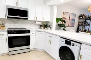 3111 NE 51st St, Fort Lauderdale, FL 33308 - Photo 13