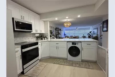 3111 NE 51st St #106C, Fort Lauderdale, FL 33308 - Photo 9