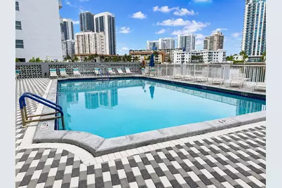 137 Golden Isles Dr #912, Hallandale Beach, FL 33009 - Photo 5