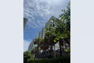 10185 Collins Ave #1223, Bal Harbour, FL 33154 - Photo 31