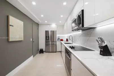 10185 Collins Ave #1223, Bal Harbour, FL 33154 - Photo 7
