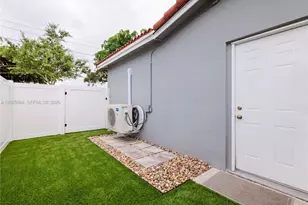 5261 SW 89th Ave, Cooper City, FL 33328 - Photo 5
