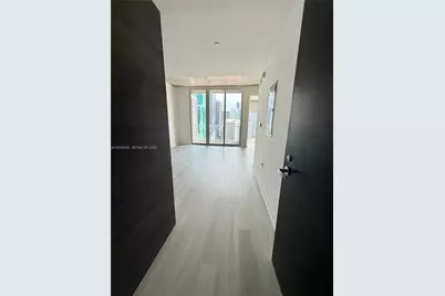 151 SE 1 Street #2207, Miami, FL 33131 - Photo 1
