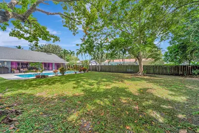 620 E Plantation Cir, Plantation, FL 33324 - Photo 37