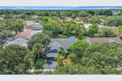 620 E Plantation Cir, Plantation, FL 33324 - Photo 49