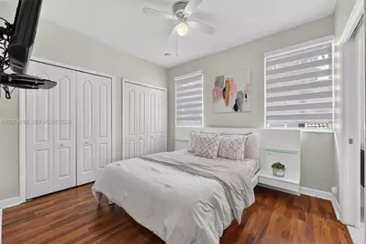 1051 SW 144th Pl, Miami, FL 33184 - Photo 19