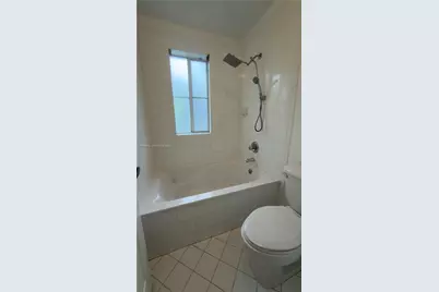 8986 W Flagler St #6, Miami, FL 33174 - Photo 9