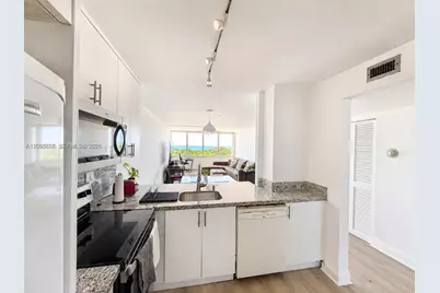 8233 Harding Ave #703, Miami Beach, FL 33141 - Photo 3