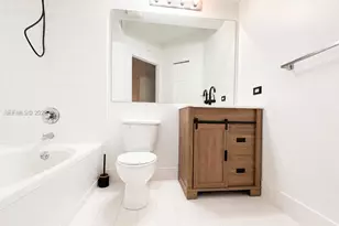 17150 N Bay Rd, Sunny Isles Beach, FL 33160 - Photo 11