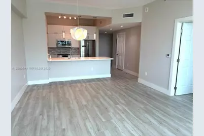 1300 Ponce De Leon Blvd #409, Coral Gables, FL 33134 - Photo 9
