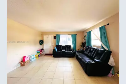 2420 Johnson St #202, Hollywood, FL 33020 - Photo 3