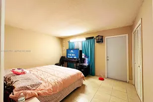 2420 Johnson St, Hollywood, FL 33020 - Photo 13