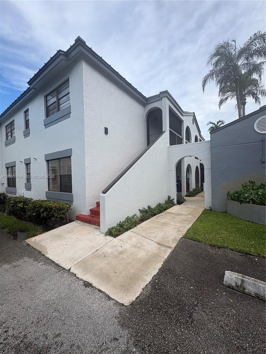 18236 Mediterranean Blvd #3-12 - 18236 Mediterranean Blvd #3-12, Hialeah, FL 33015 Luxury Property | Jose Angel Pina