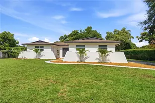 10830 SW 79th Ave, Miami, FL 33156 - Photo 5